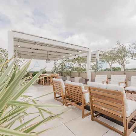 The Rooftop Pineta Apartamento *
